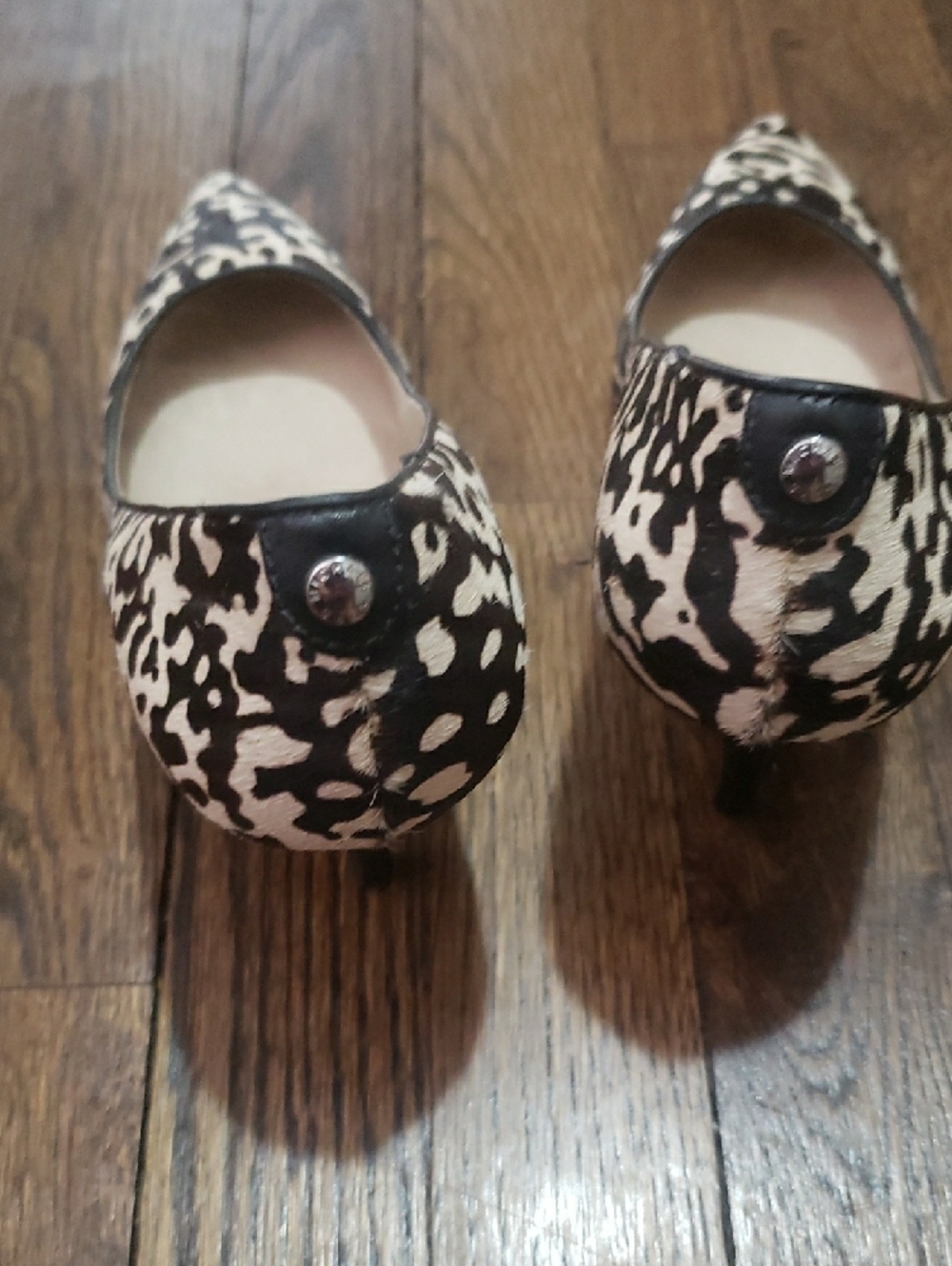 Michael Kors Leopard Print Pointed Toe Flats in Black and Cream - Picture 3 of 6